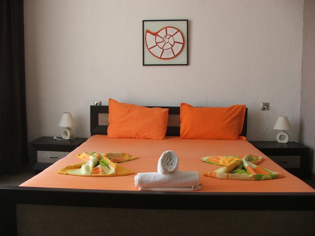 Guest House Compass Lozenets Exteriör bild