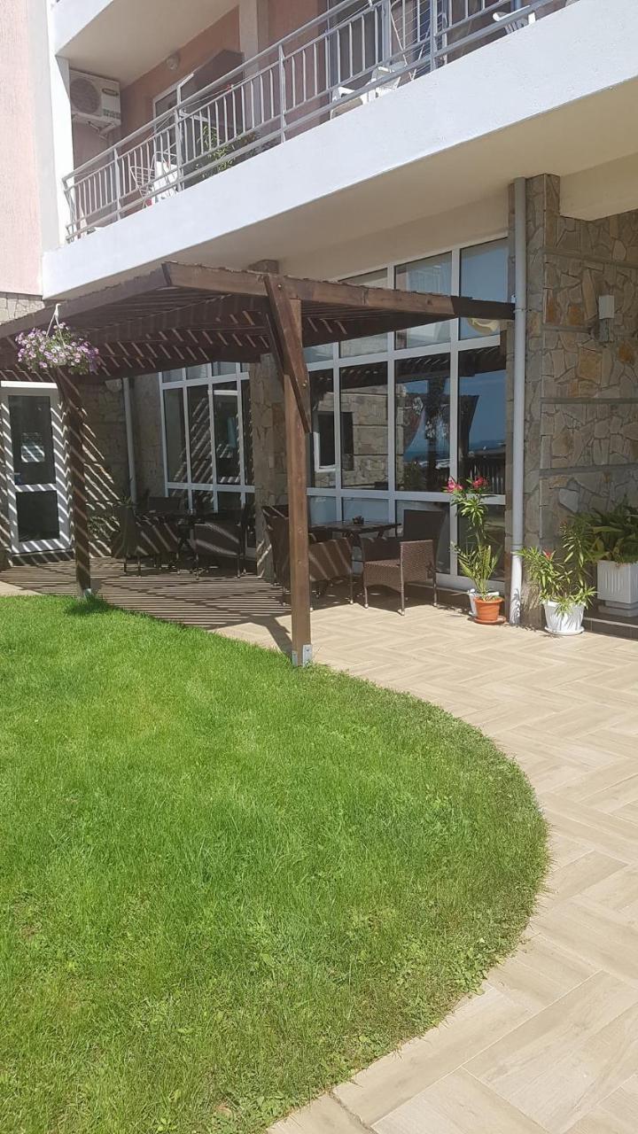 Guest House Compass Lozenets Exteriör bild